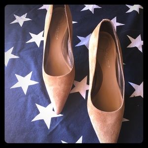Women’s suede pumps made in Italy